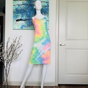 B Famous Woman’s Dress